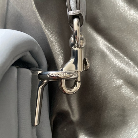 COACH RETAIL MINI PILLOW TABBY BAG 18 - Picture 3 of 9